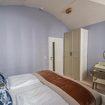 Modern And Spacious Apartments In City Center Praag Buitenkant foto